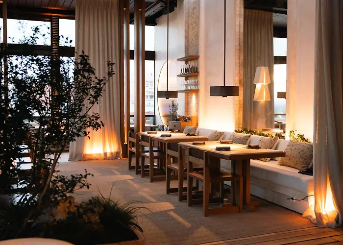 Thompson Madrid, By HyattAlbergo